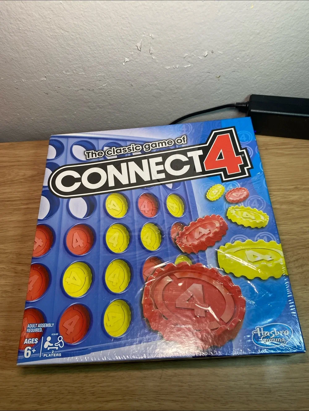 Hasbro CONNECT 4 Classic Game - Red & Yellow